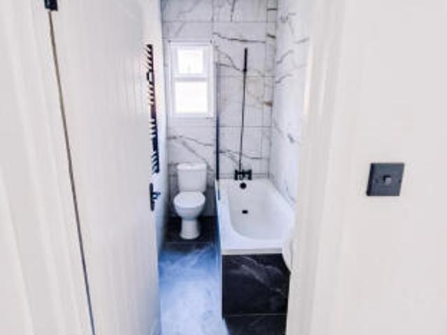 Flat for rent in Cat Hill, Isle Of Man