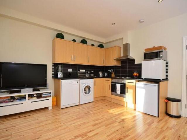 Flat for rent in Chiswick, Greater London