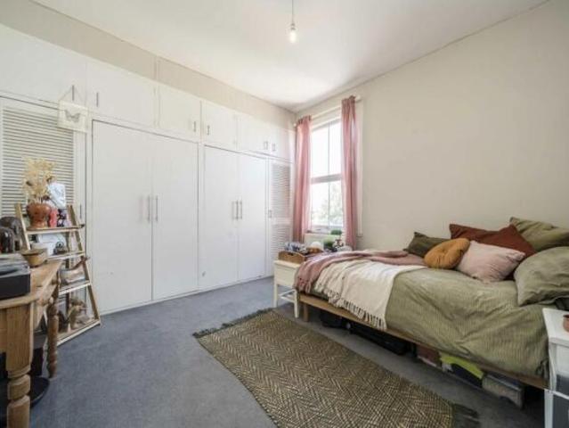 Flat for rent in Chiswick, Greater London