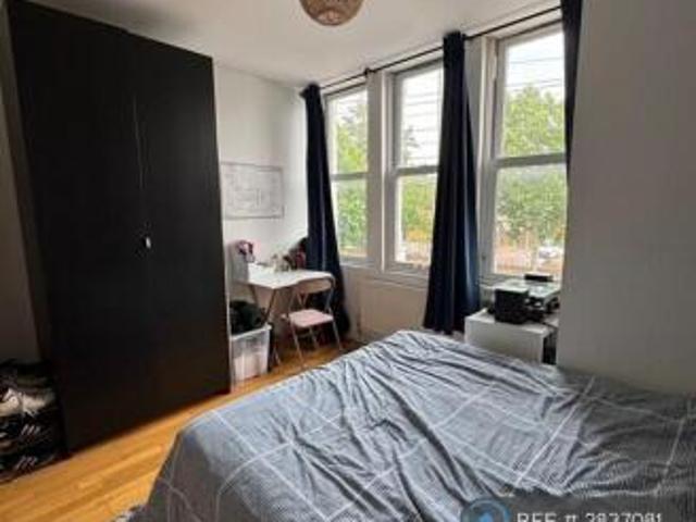 Flat for rent in Cat Hill