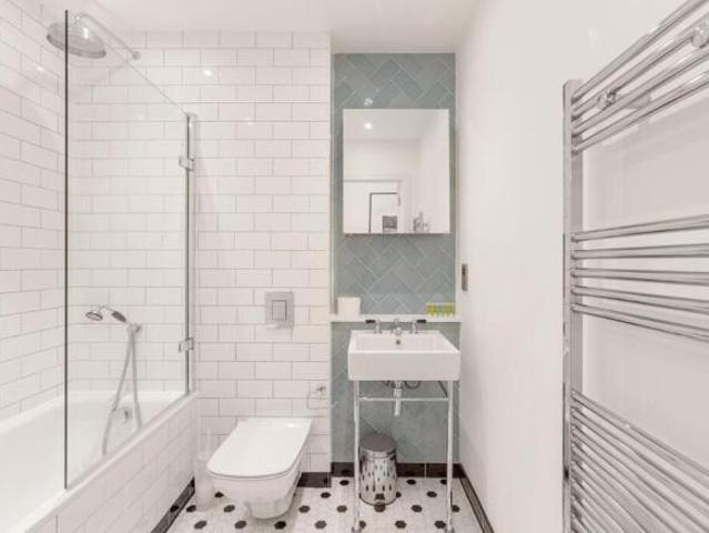 Flat for rent in Cat Hill