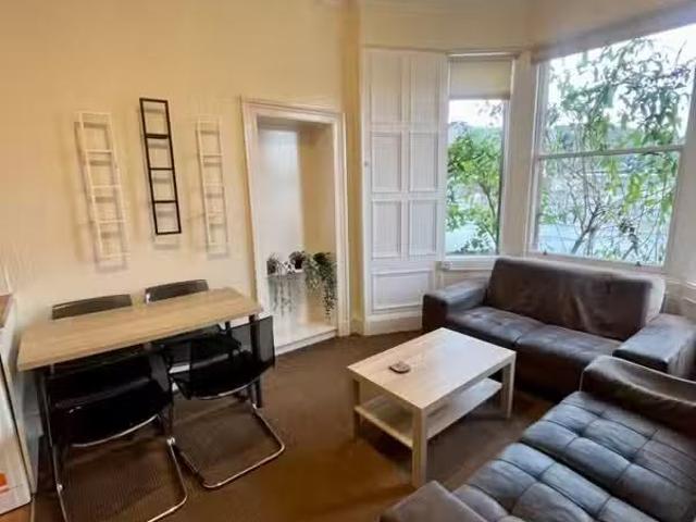House for rent in Mayfield, Newington