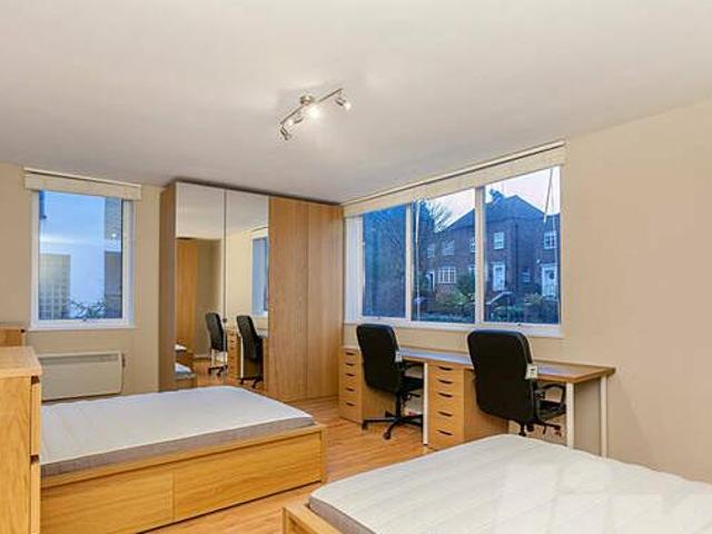 House for rent in Lyons, Greater London