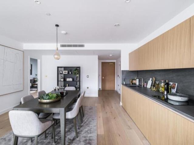 Flat for rent in Cat Hill
