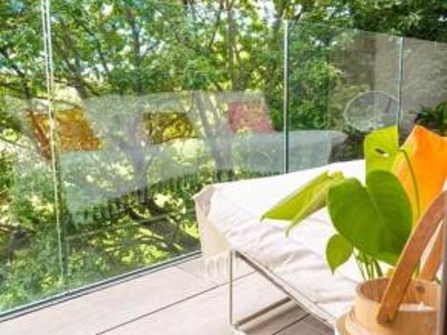 Flat for rent in Cat Hill