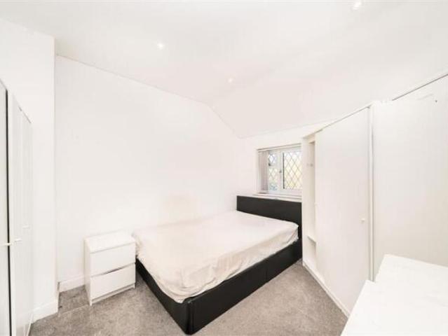 Flat for rent in Eltham, Greater London