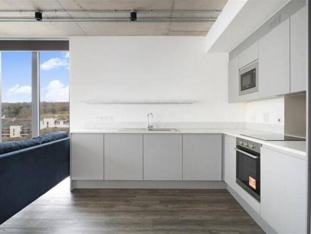 Flat for rent in Cat Hill