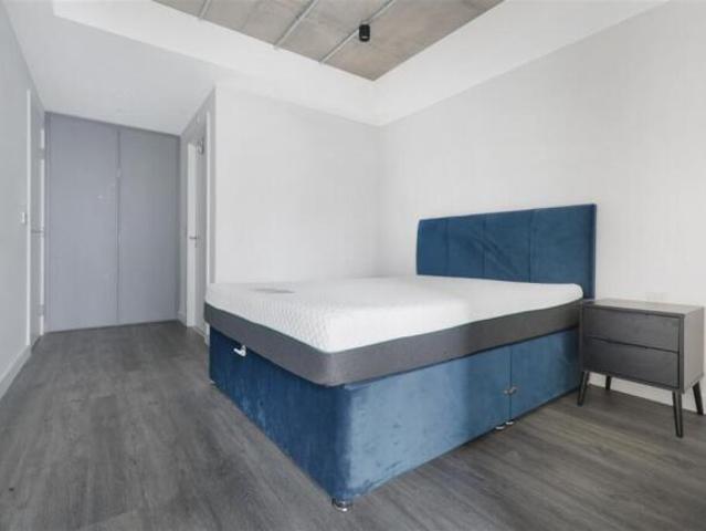 Flat for rent in Cat Hill