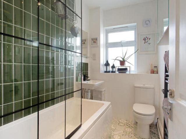 Flat for rent in Cat Hill