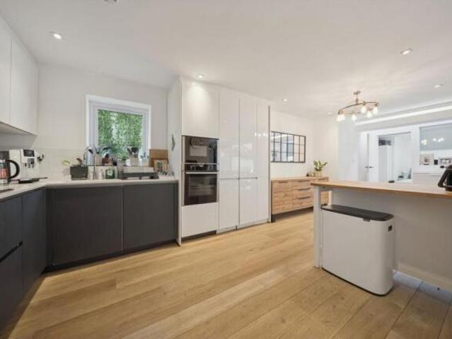 Flat for rent in Hampstead, Greater London