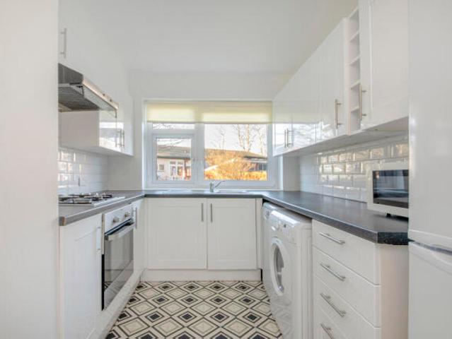 Flat for rent in Cat Hill