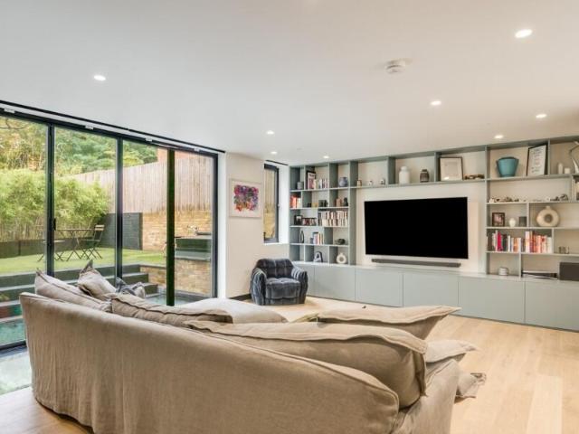 Flat for rent in Hampstead, Isle Of Man