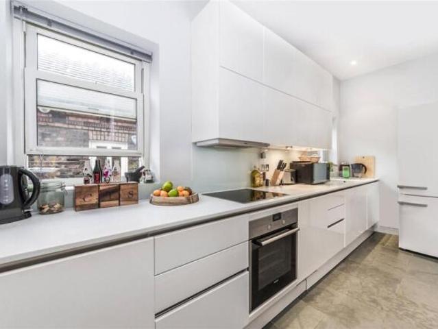 Flat for rent in Hampstead, Greater London