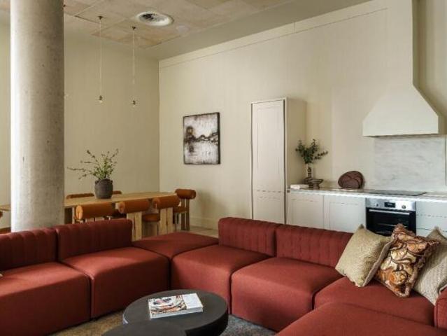 Flat for rent in Cat Hill