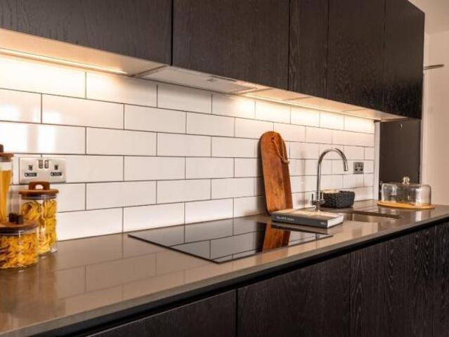 Flat for rent in Cat Hill