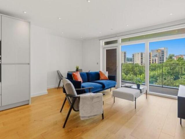 Flat for rent in Cat Hill