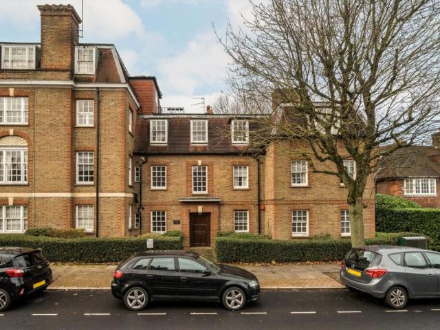 Flat for rent in Cat Hill, Isle Of Man