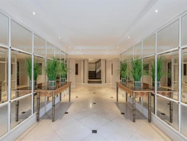 Flat for rent in Hampstead, Greater London
