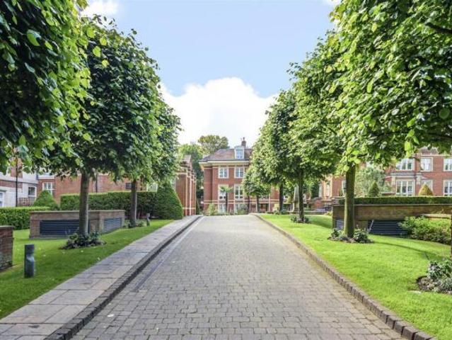 Flat for rent in Hampstead, Greater London