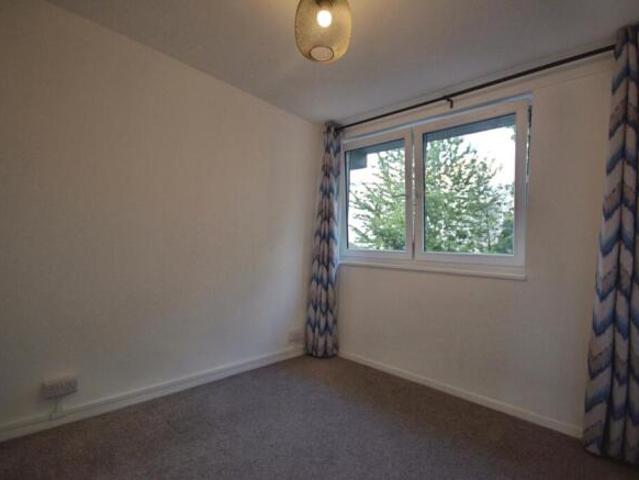 Flat for rent in Brentford End, Greater London