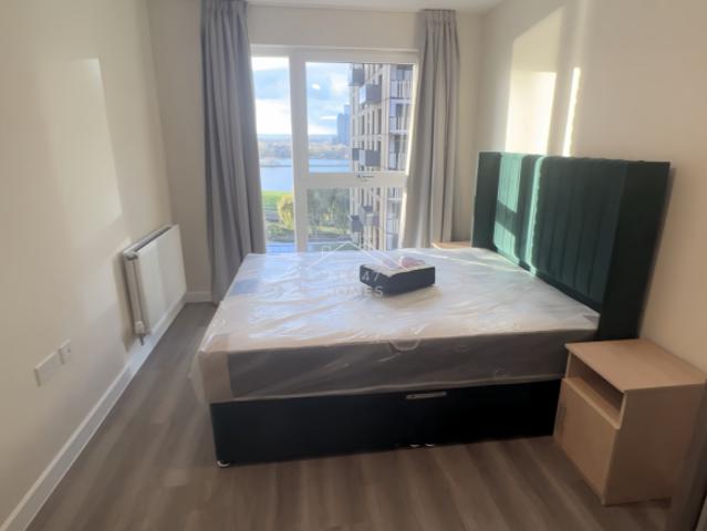 Flat for rent in Cat Hill