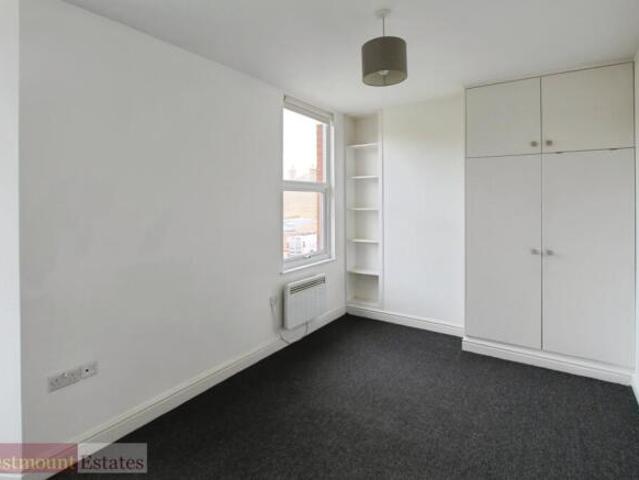 Flat for rent in Eltham, Greater London