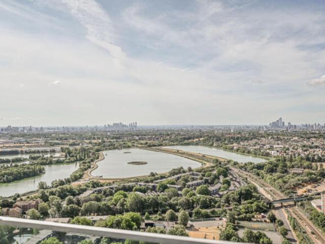 Flat for rent in Tottenham, Greater London