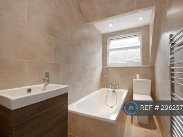Flat for rent in Hampstead, Greater London