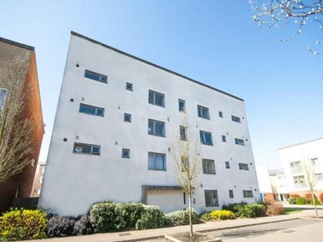 House for rent in Hatfield Business Park, Welwyn Hatfield