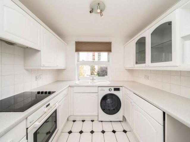 Flat for rent in Isleworth, Greater London