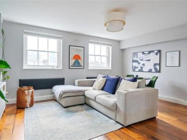 Flat for rent in Cat Hill