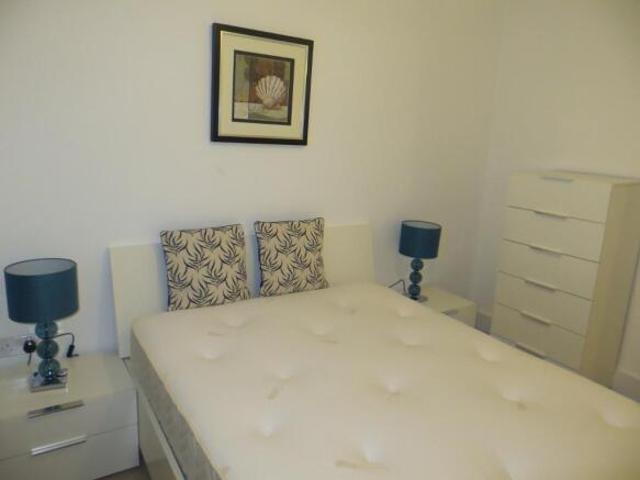 Flat for rent in Cat Hill