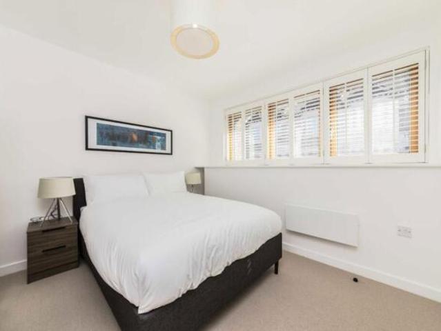 Flat for rent in London Borough of Lambeth, Greater London
