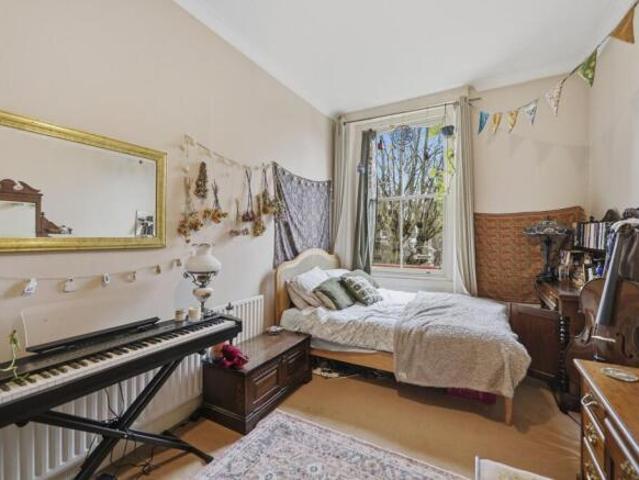 Flat for rent in London Borough of Lewisham, Blackheath