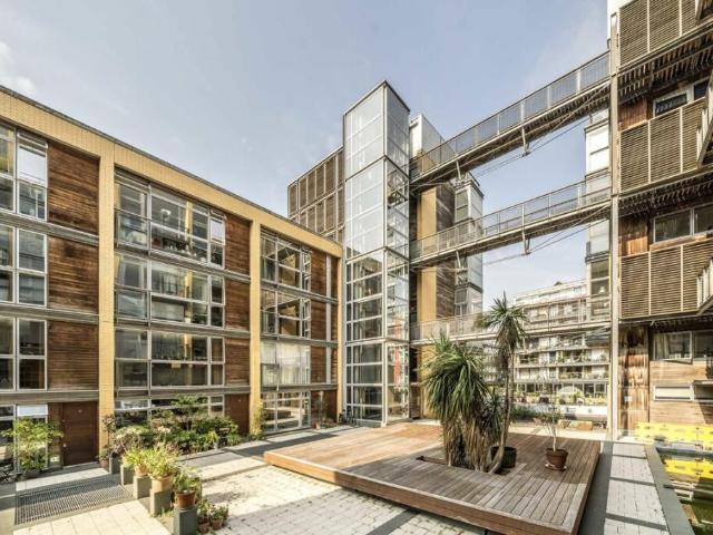 Flat for rent in Hackney