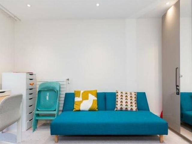 House for rent in Kingston Upon Thames, Greater London