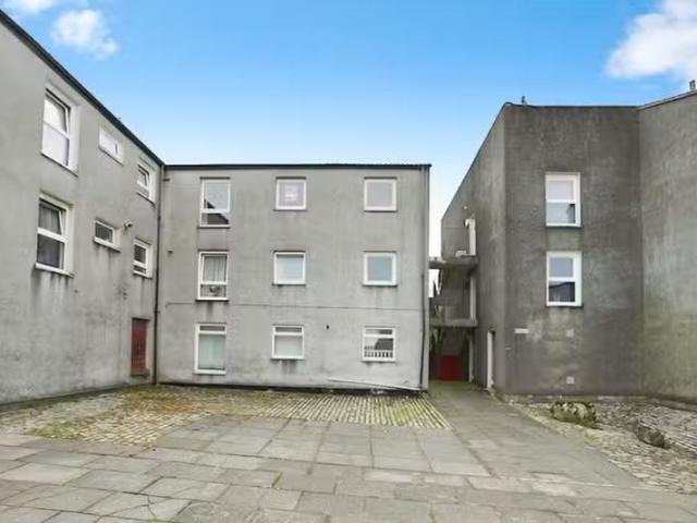 House for rent in Luggiebank, Scotland