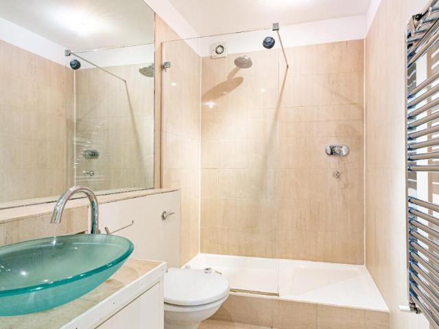 Flat for rent in Belsize Park, Cat Hill