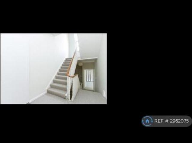 Flat for rent in Lee, Greater London