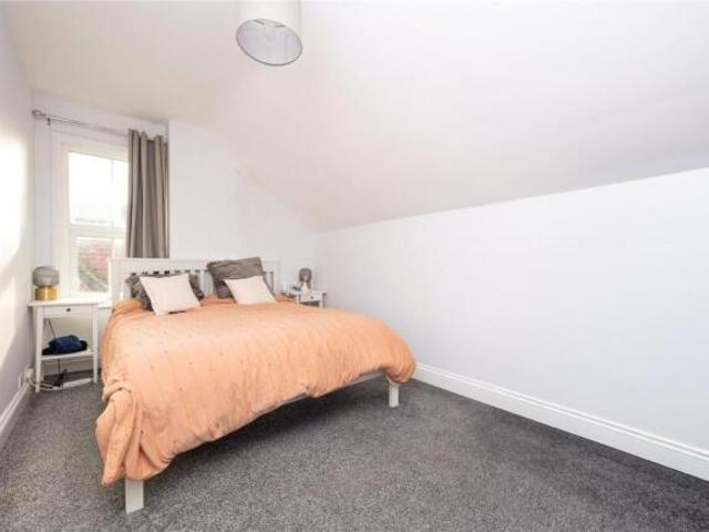 Flat for rent in Five Acres, Hertfordshire