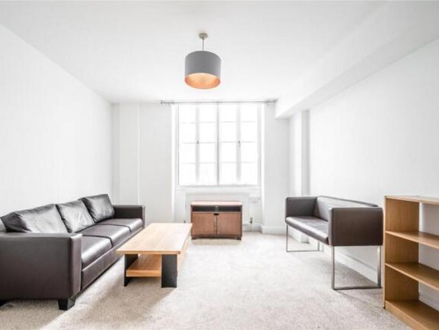 Flat for rent in Cat Hill