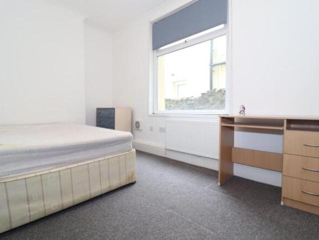 Flat for rent in Maindy, Cardiff