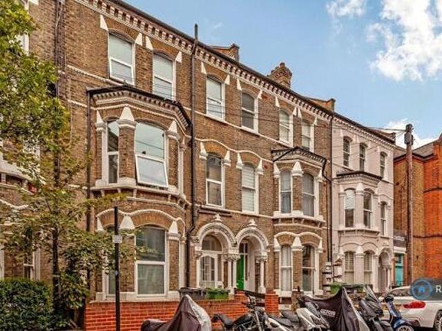 House for rent in Lyons, Greater London