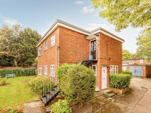 House for rent in Lyons, Greater London