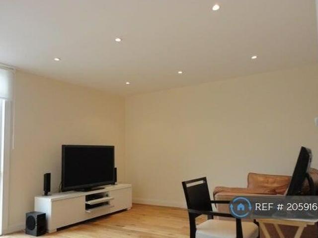 House for rent in Lyons, Greater London