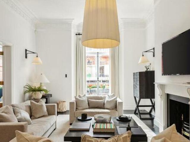 House for sale in City of London, Greater London
