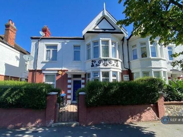 House for rent in Lyons, Greater London