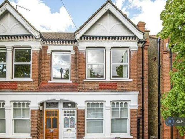 House for rent in Lyons, Greater London