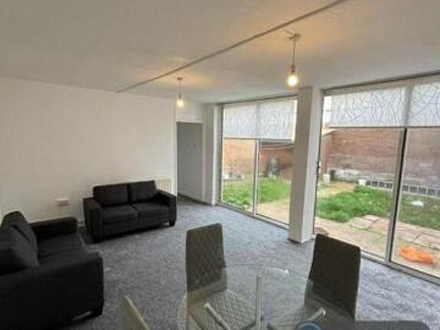 House for rent in Lyons, Greater London