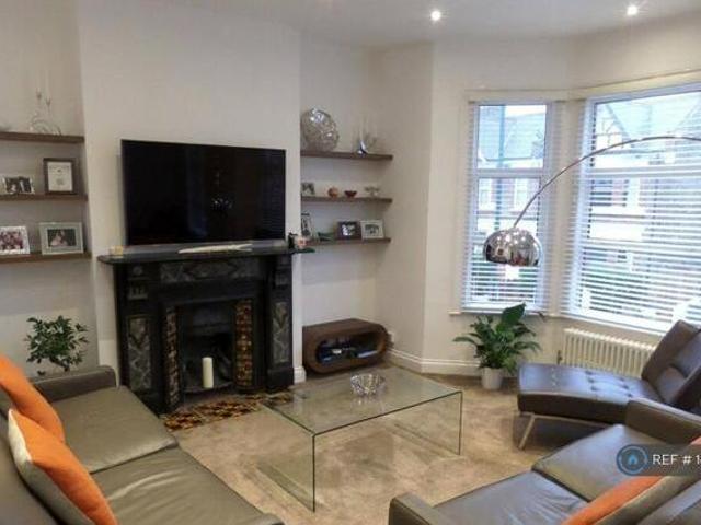 House for rent in Lyons, Greater London